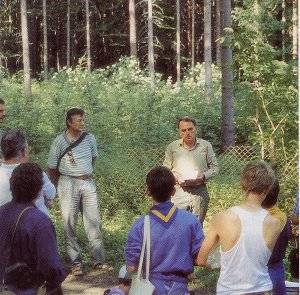 Dietrich Graf beim öffentlichen Waldbegang