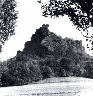 Der Lilienstein mit seiner steilen Westflanke